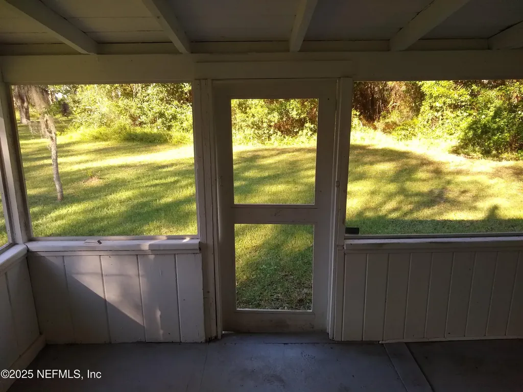 524 St Clair Street Starke FL 32091