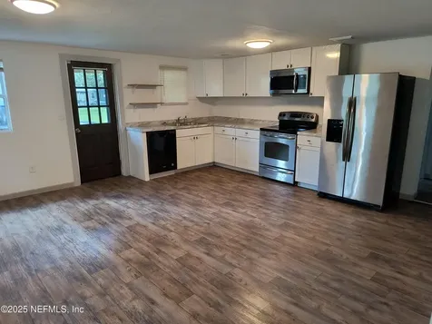 524 St Clair Street Starke FL 32091