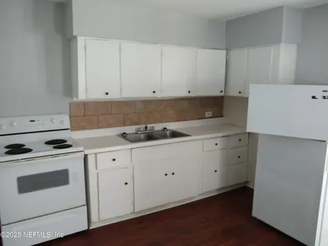 524 St Clair Street Starke FL 32091