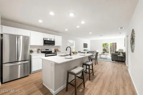 8852 Doris Lane Jacksonville FL 32220