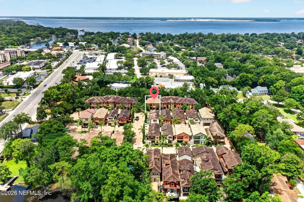 8850 La Terrazza Place Jacksonville FL 32217