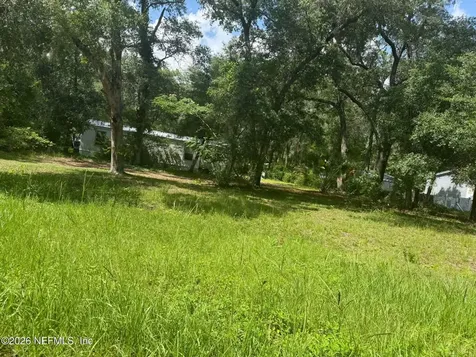 112 Cindy Avenue Interlachen FL 32148