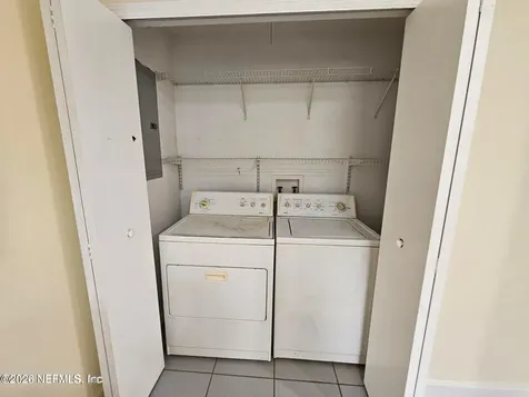 3660 Rosemary Street Jacksonville FL 32207