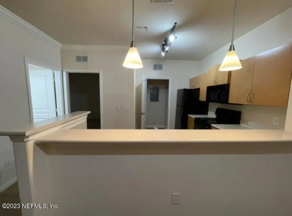 8290 Gate Parkway W Jacksonville FL 32216