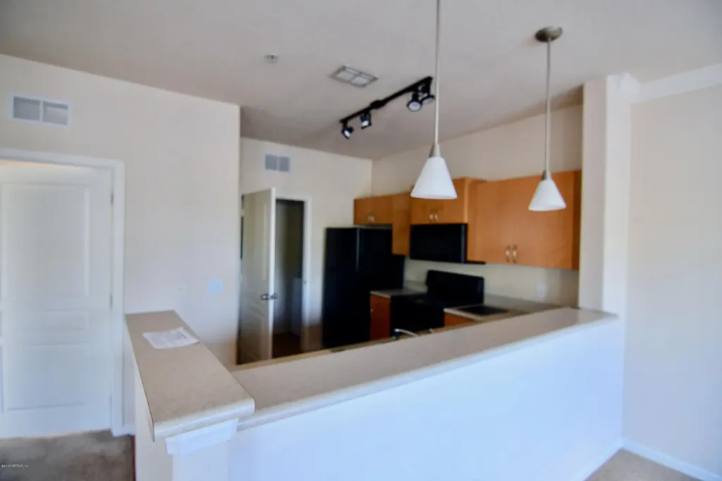 8290 Gate Parkway W Jacksonville FL 32216