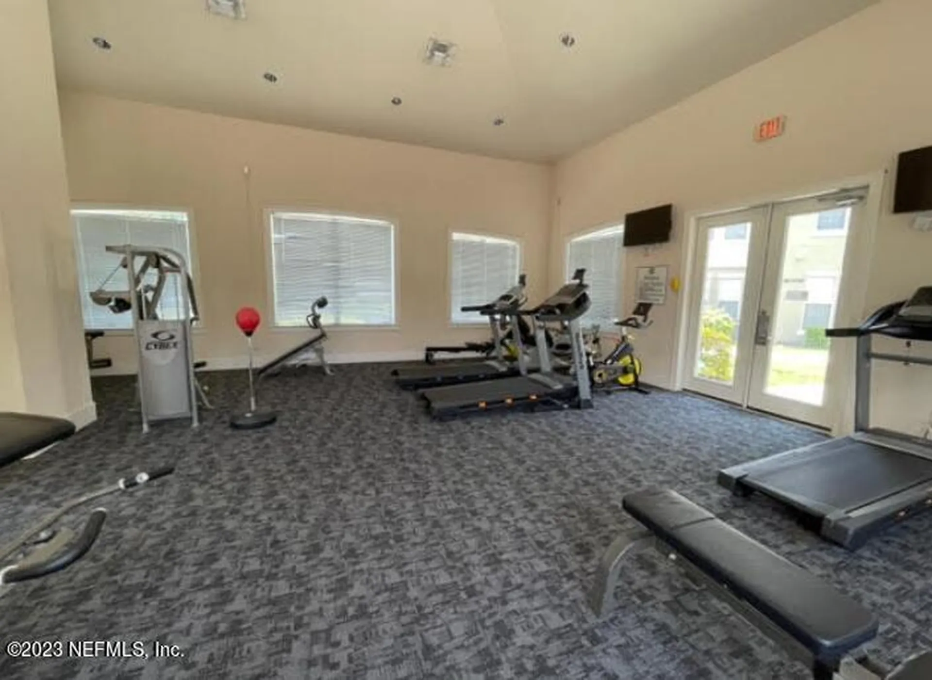 8290 Gate Parkway W Jacksonville FL 32216