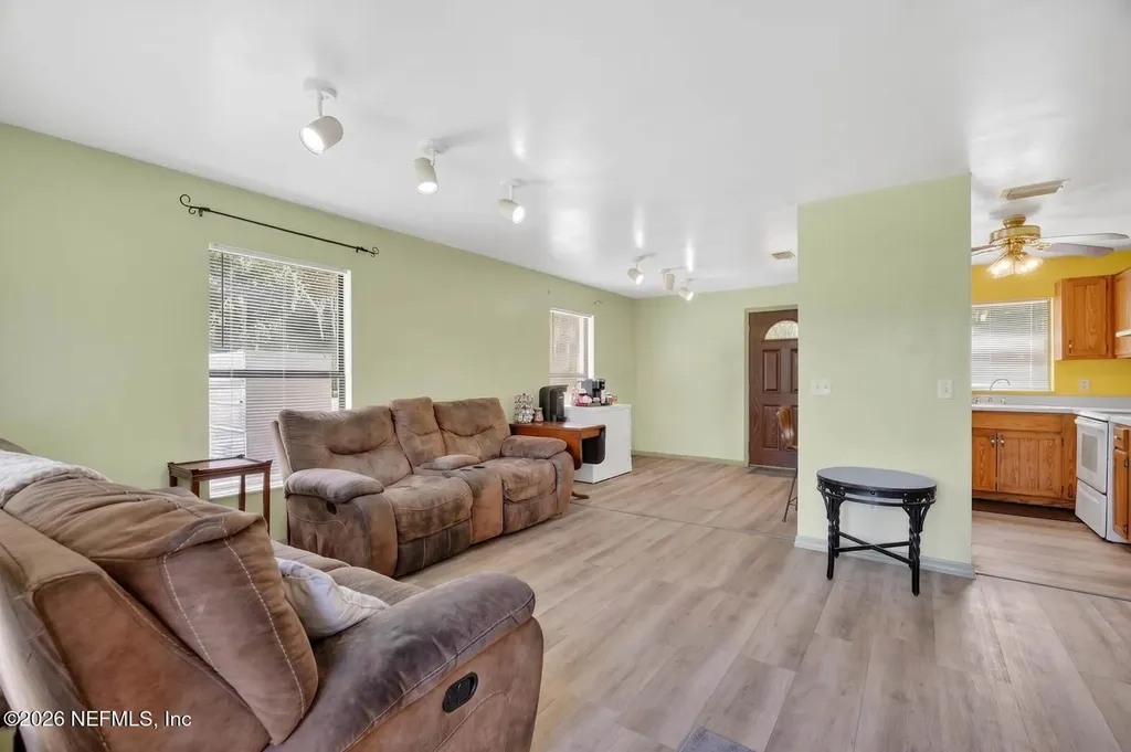 7370 Woodward Road St. Augustine FL 32092
