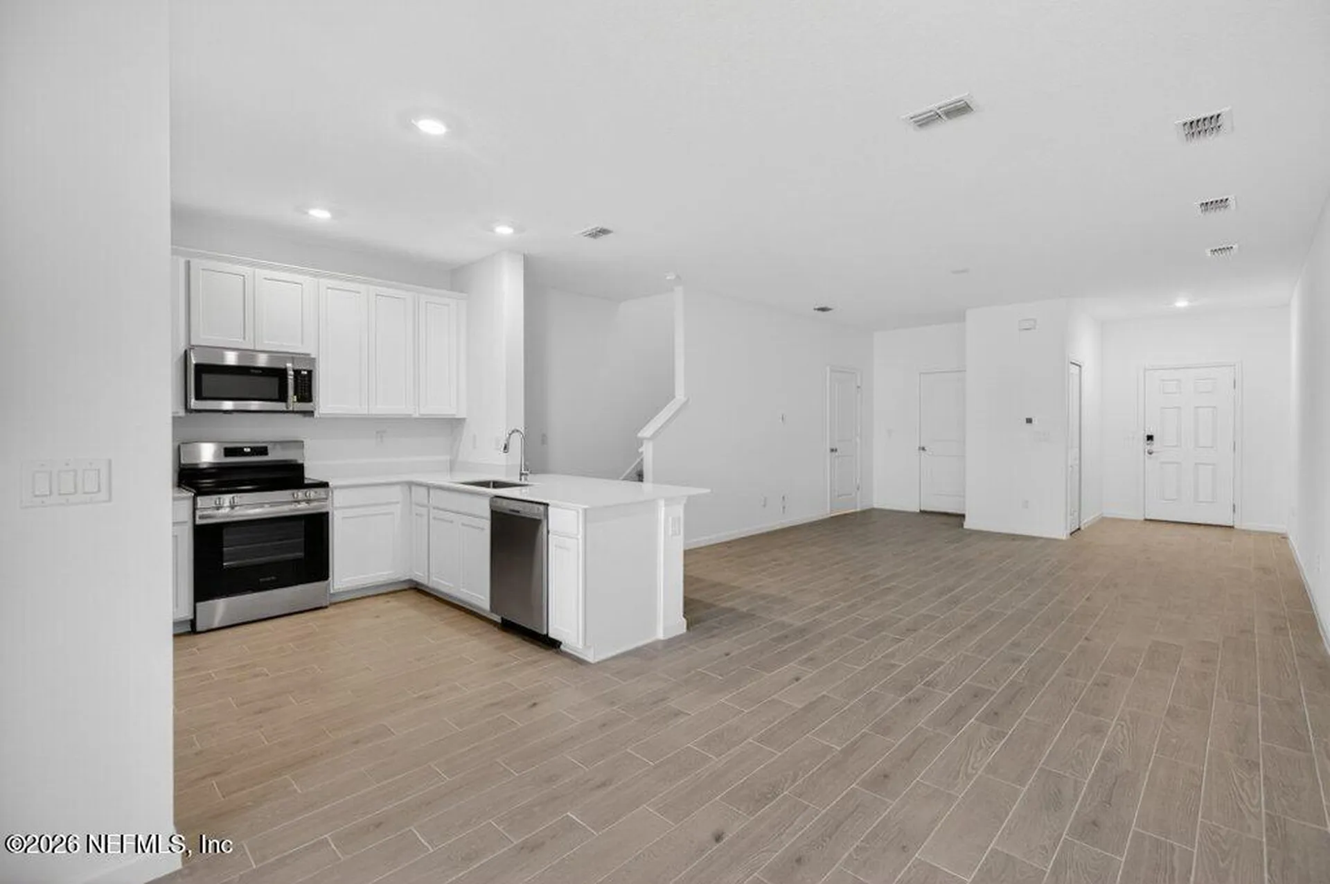 64 Houghton Alley St. Augustine FL 32092