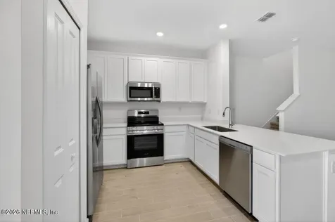 64 Houghton Alley St. Augustine FL 32092