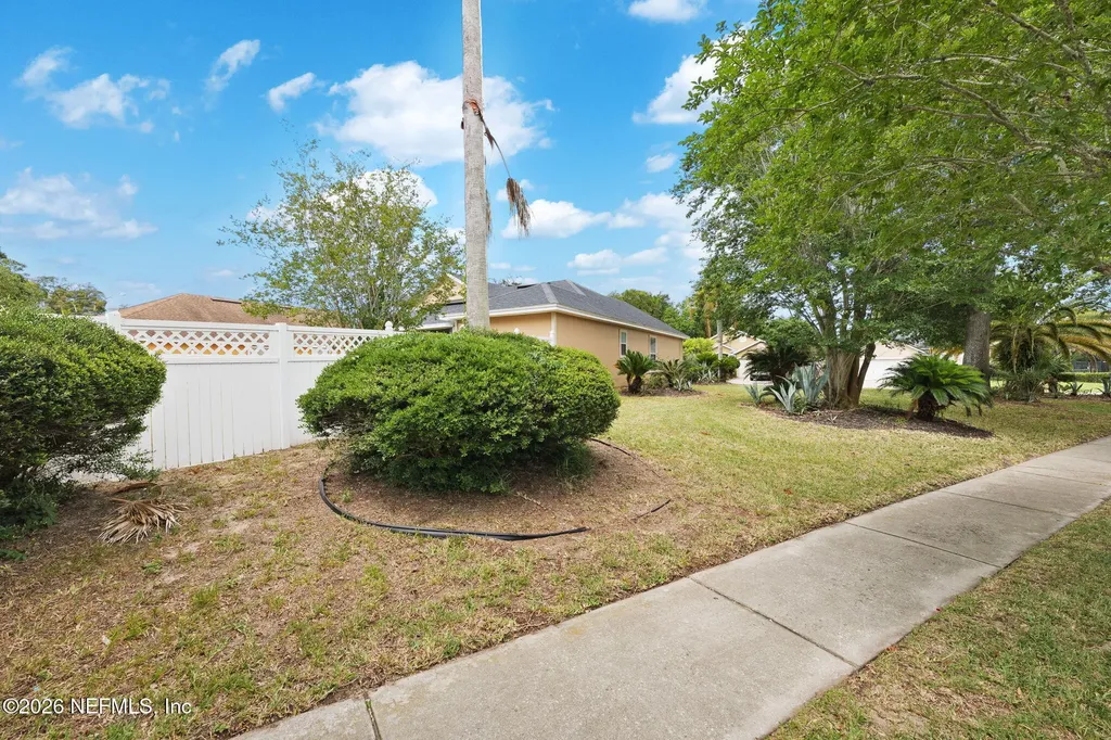 3263 Deuce Court Jacksonville FL 32277