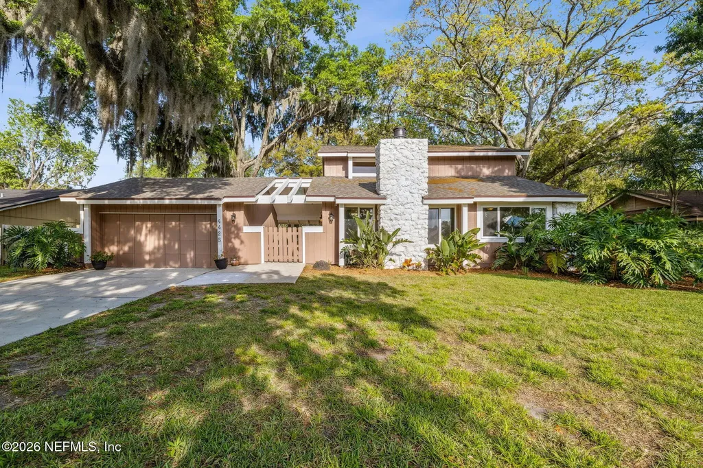 4425 Beacon Drive W Jacksonville FL 32225