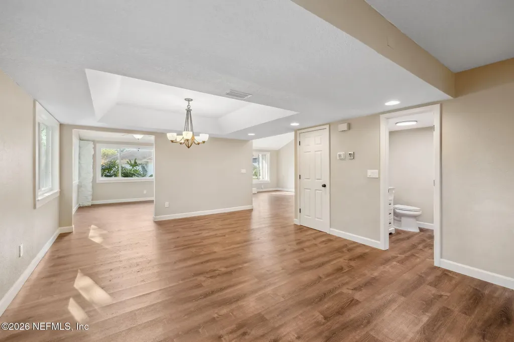 4425 Beacon Drive W Jacksonville FL 32225
