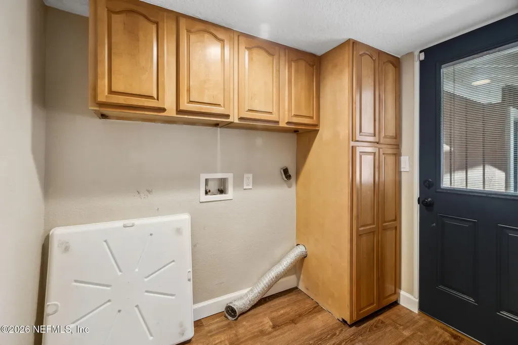 4425 Beacon Drive W Jacksonville FL 32225