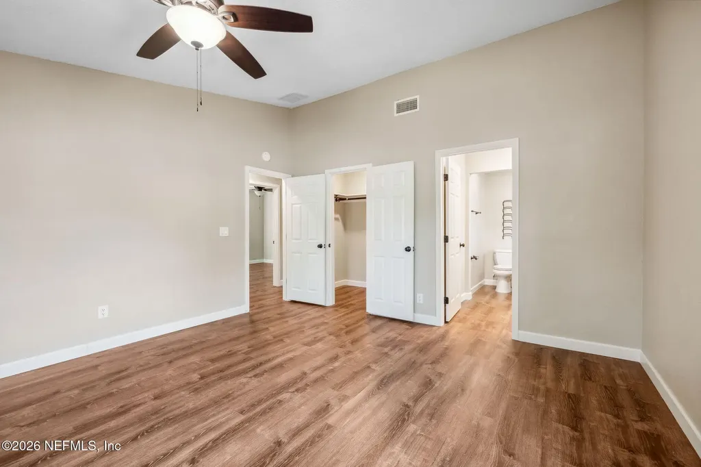 4425 Beacon Drive W Jacksonville FL 32225