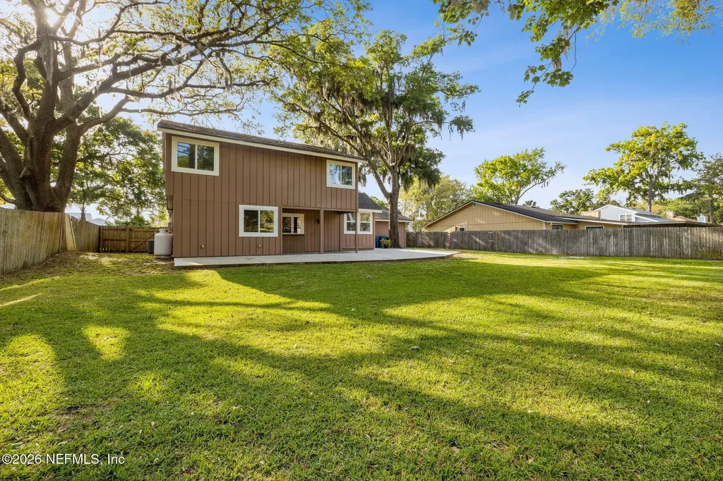 4425 Beacon Drive W Jacksonville FL 32225