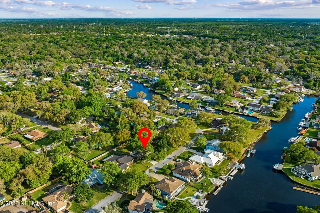 4425 Beacon Drive W Jacksonville FL 32225