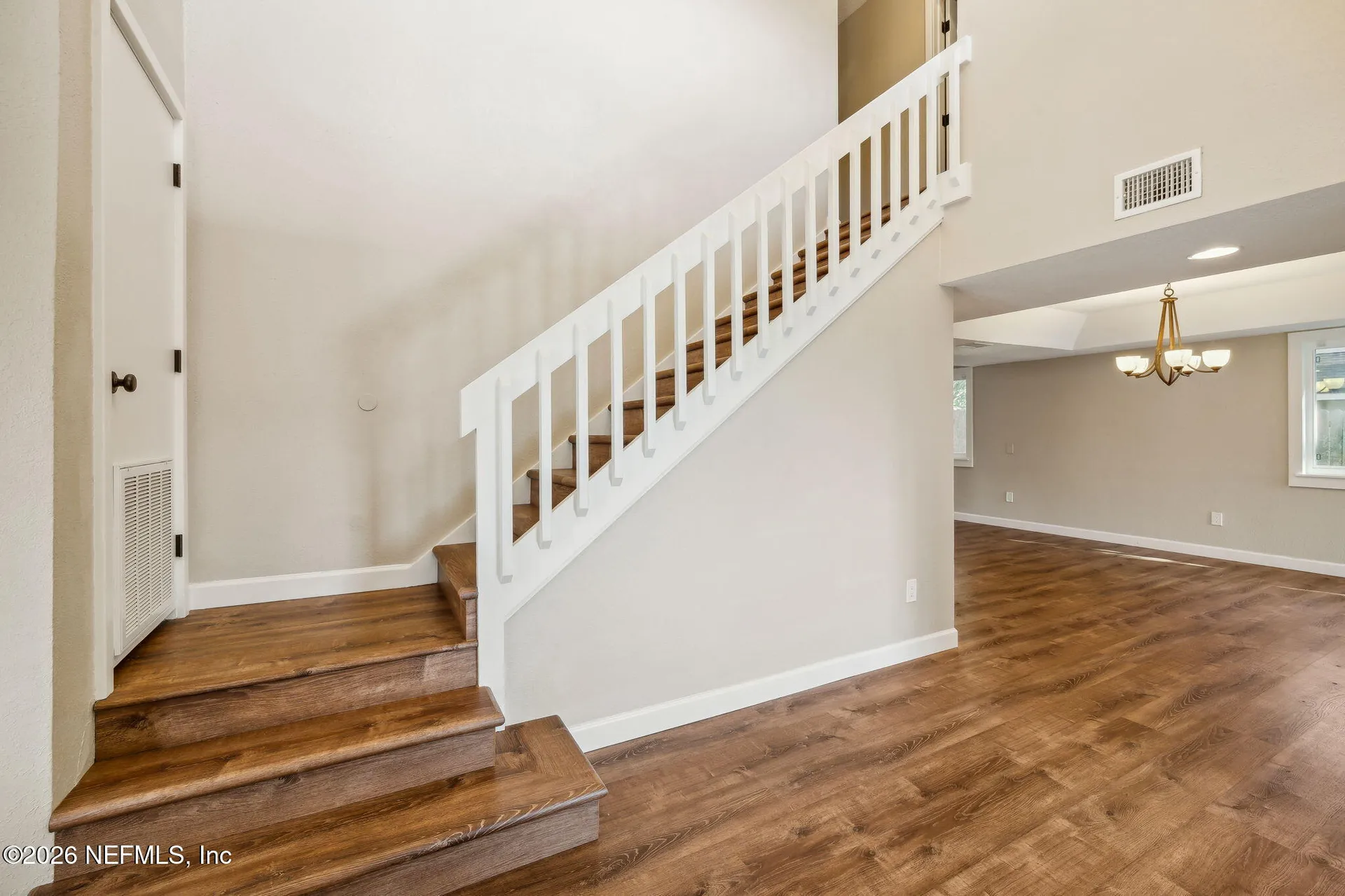 4425 Beacon Drive W Jacksonville FL 32225