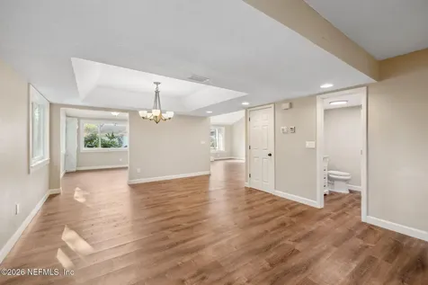 4425 Beacon Drive W Jacksonville FL 32225