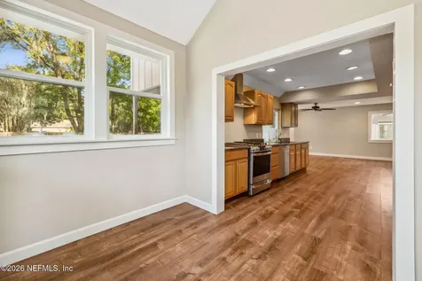 4425 Beacon Drive W Jacksonville FL 32225