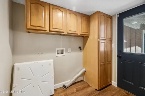 4425 Beacon Drive W Jacksonville FL 32225