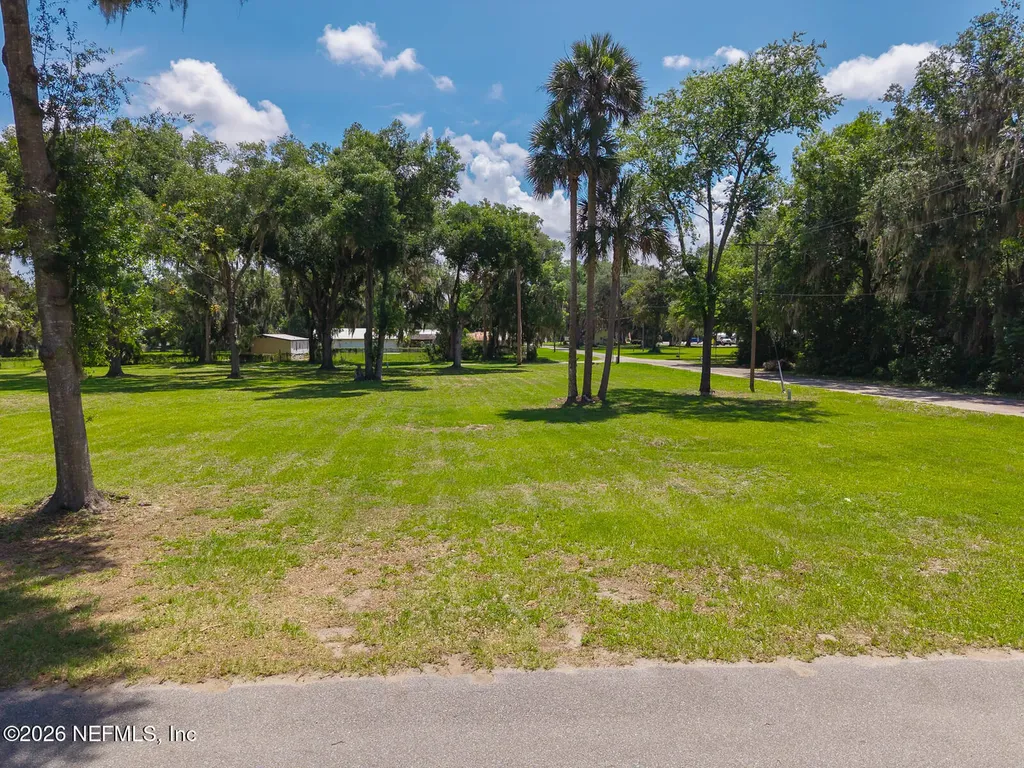 00 Front Street Welaka FL 32193