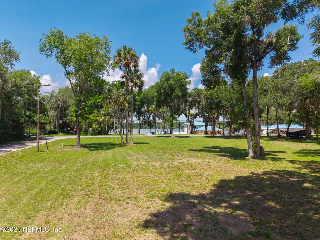 00 Front Street Welaka FL 32193