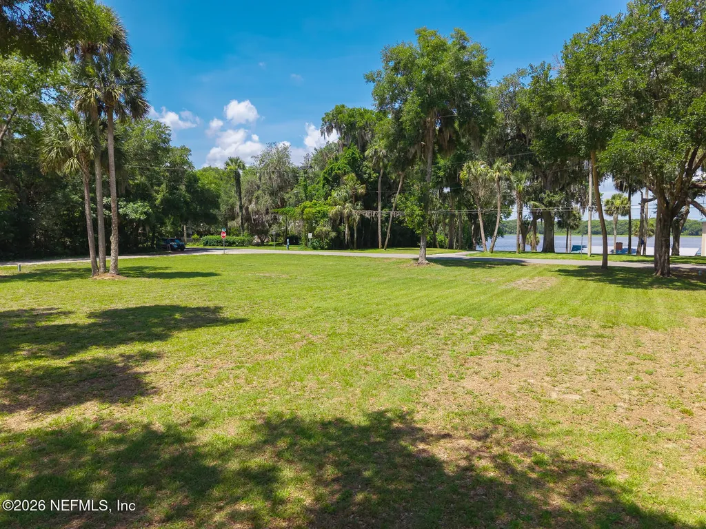 00 Front Street Welaka FL 32193