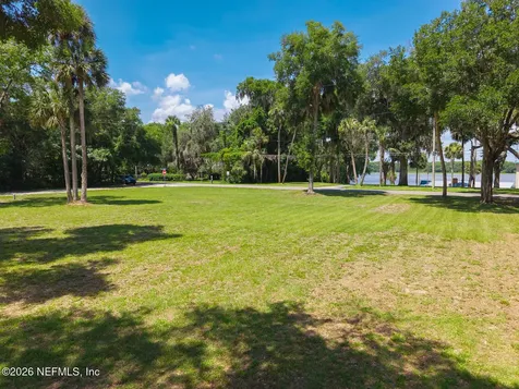 00 Front Street Welaka FL 32193