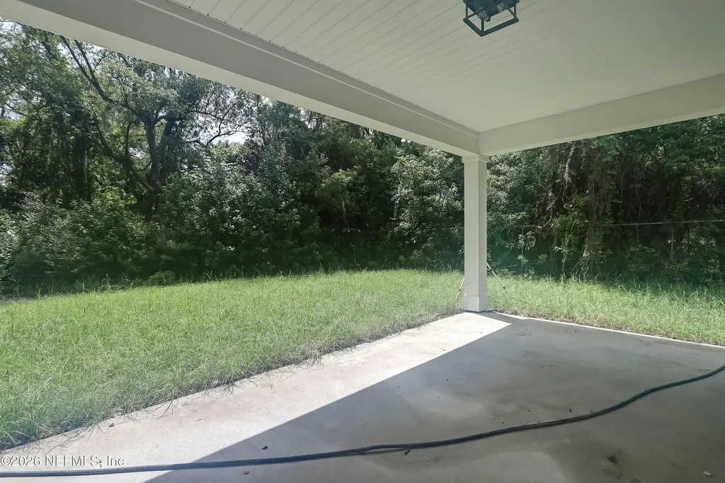 223 S 7th Street Macclenny FL 32063