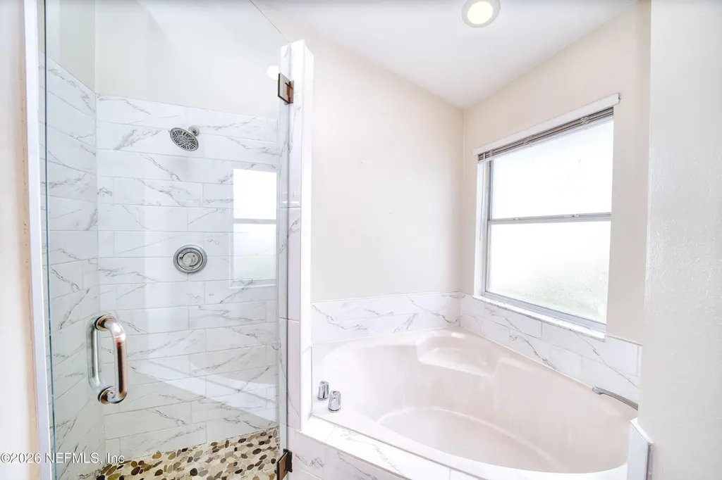 5628 Loma Vista Dr Drive W Davenport FL 33896