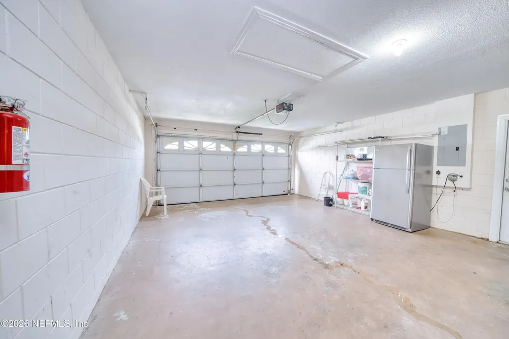 5628 Loma Vista Dr Drive W Davenport FL 33896