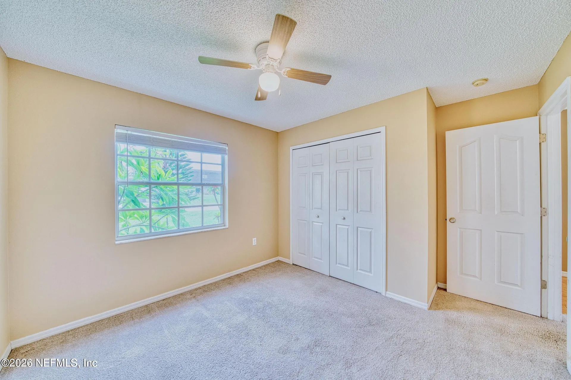 5628 Loma Vista Dr Drive W Davenport FL 33896