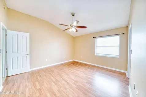 5628 Loma Vista Dr Drive W Davenport FL 33896