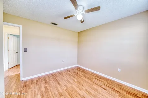 5628 Loma Vista Dr Drive W Davenport FL 33896