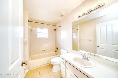 5628 Loma Vista Dr Drive W Davenport FL 33896