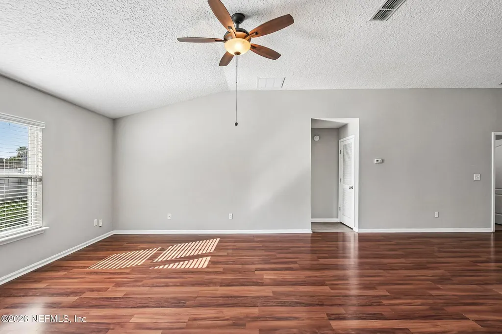 16421 Tisons Blf Road Jacksonville FL 32218