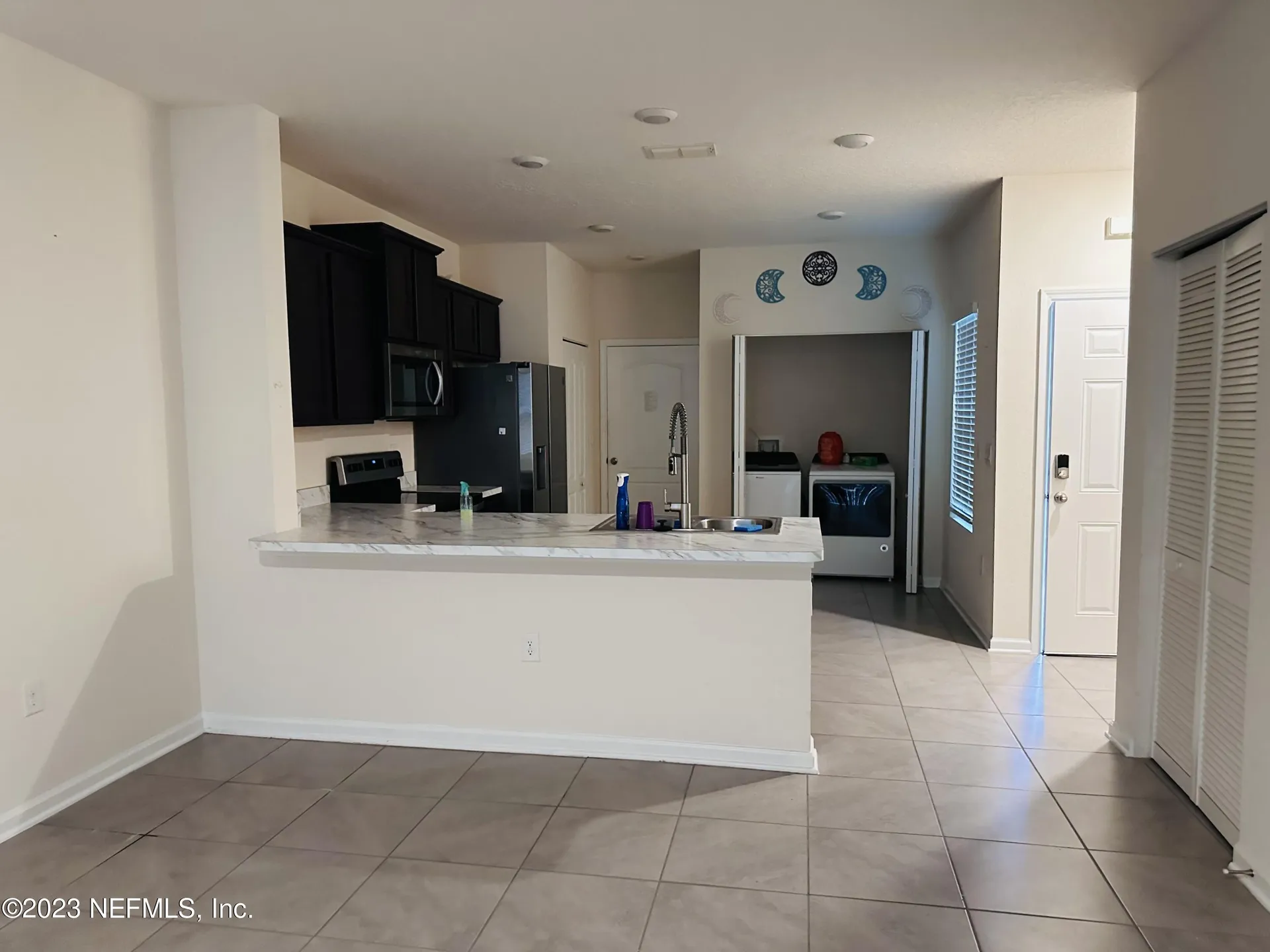 9582 Star Drive Jacksonville FL 32256