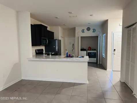 9582 Star Drive Jacksonville FL 32256