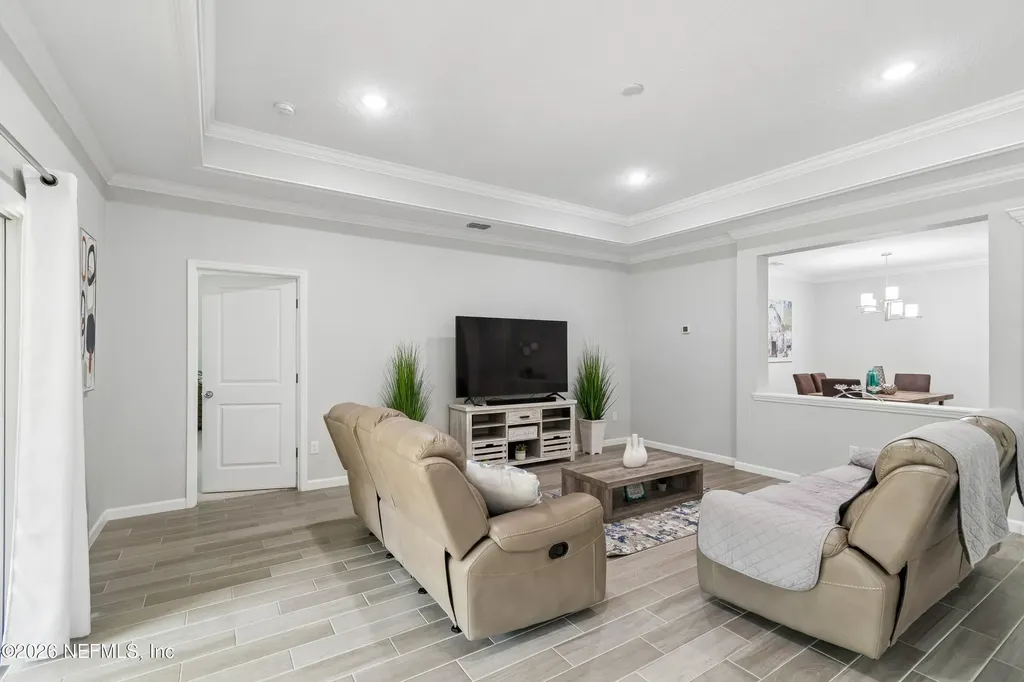 395 Brown Bear Jacksonville FL 32259
