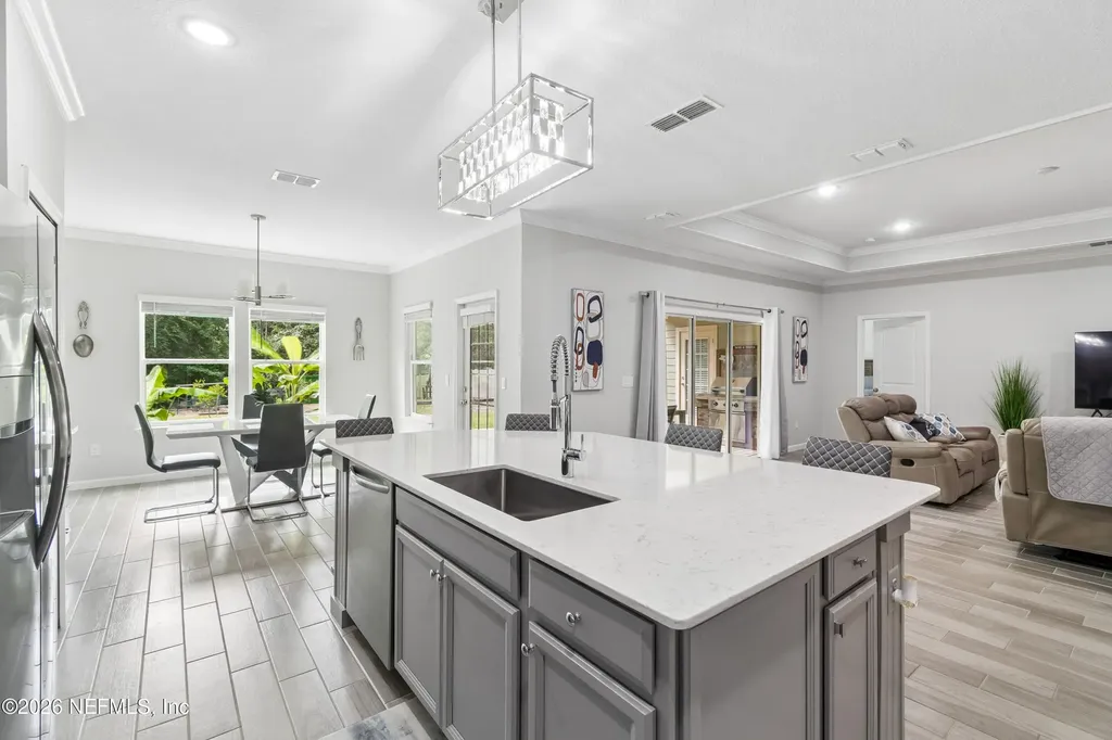 395 Brown Bear Jacksonville FL 32259