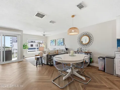 1202 1st Street S Jacksonville Beach FL 32250
