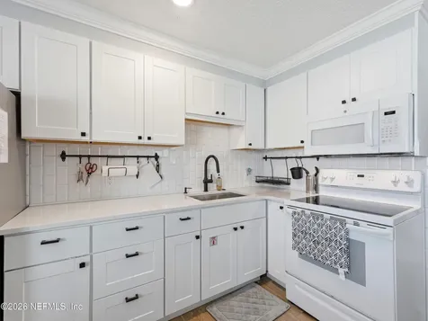 1202 1st Street S Jacksonville Beach FL 32250