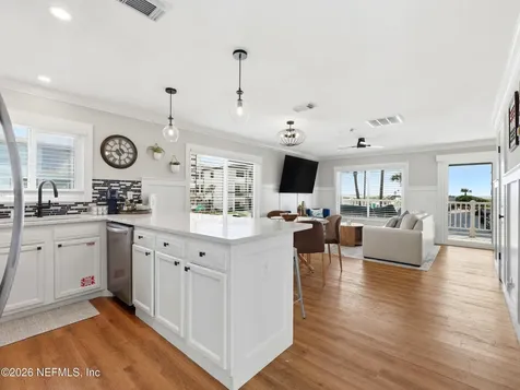 1202 1st Street S Jacksonville Beach FL 32250