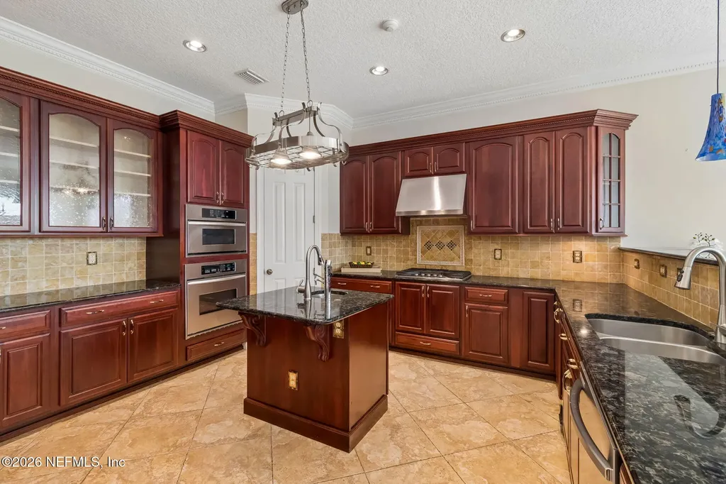 4728 University Boulevard N Jacksonville FL 32277