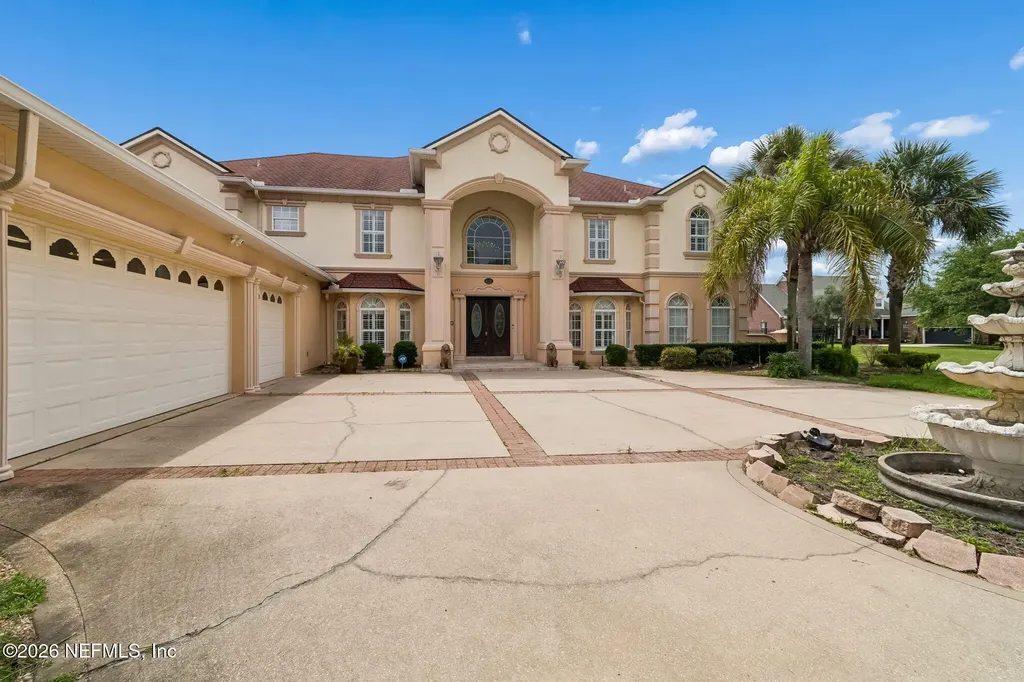 4728 University Boulevard N Jacksonville FL 32277