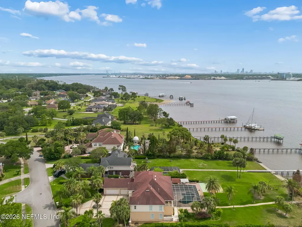4728 University Boulevard N Jacksonville FL 32277
