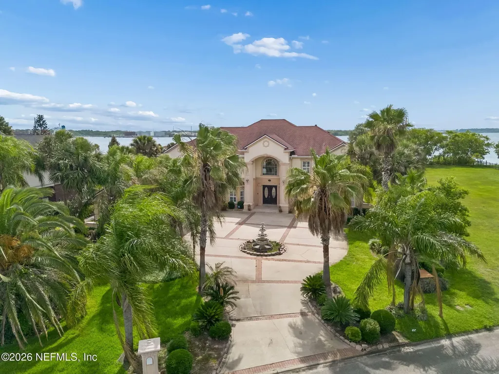 4728 University Boulevard N Jacksonville FL 32277