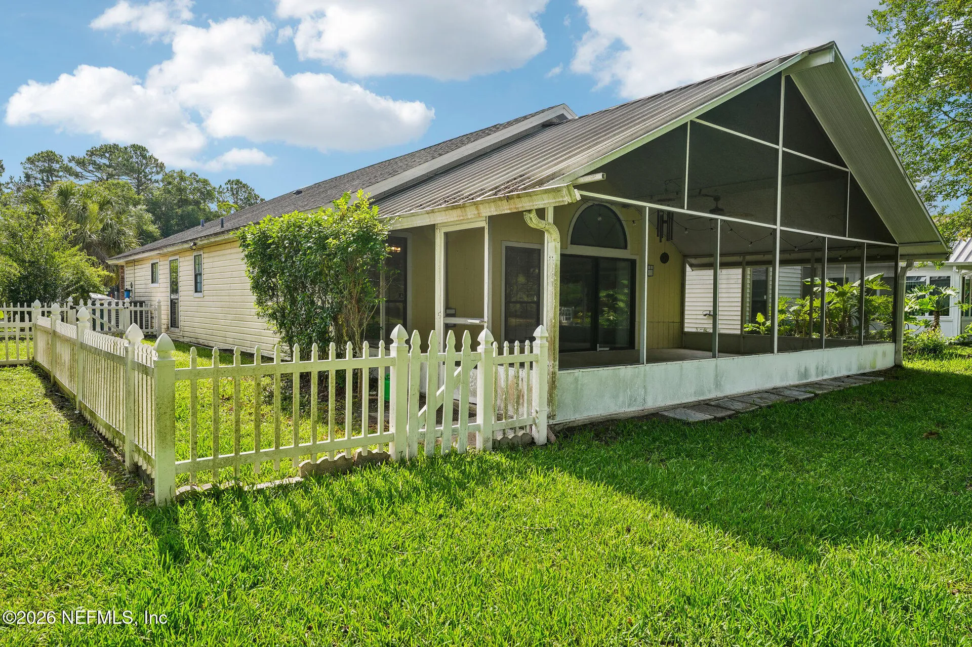 2840 Lantana Lakes Drive W Jacksonville FL 32246