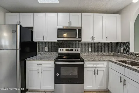 2840 Lantana Lakes Drive W Jacksonville FL 32246