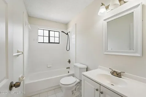 2840 Lantana Lakes Drive W Jacksonville FL 32246